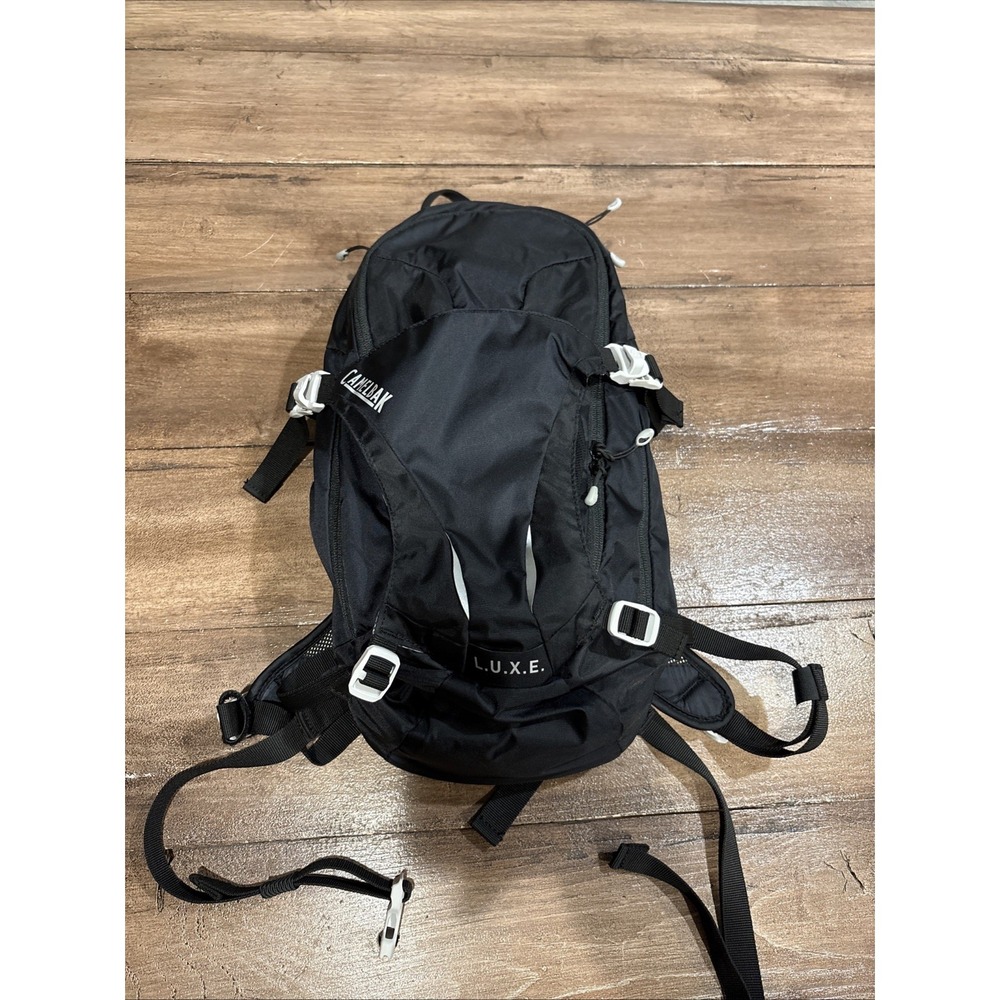 Camelbak Luxe Hydration Pack Light Black 100 Ounce Camping Hiking Water Bag